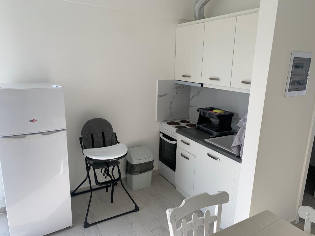 Appartamento Teresa House Kalyves Polygyrou Esterno foto